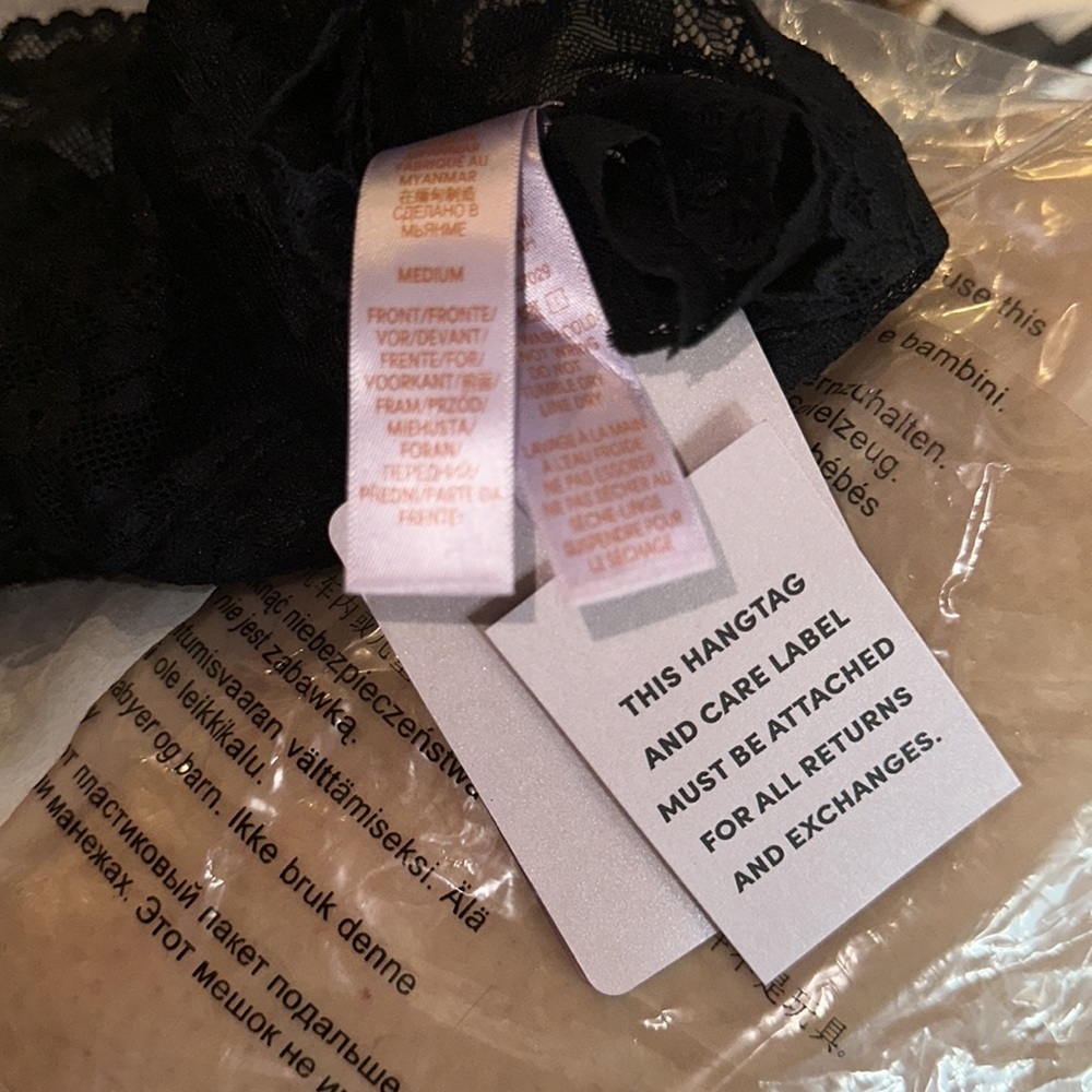 New Floral Lace Racerback Bralette Black — image 6 of 7